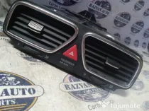 Grila ventilatie centrala Volkswagen Scirocco 2011