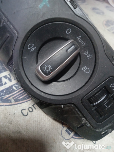 Bloc lumini Volkswagen Passat B7