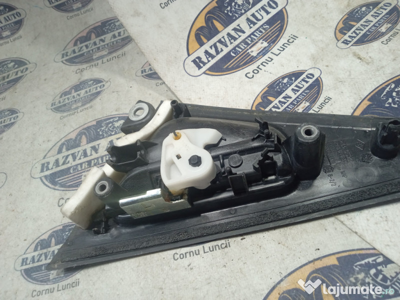 Maner exterior stanga spate Renault Clio 4 2015