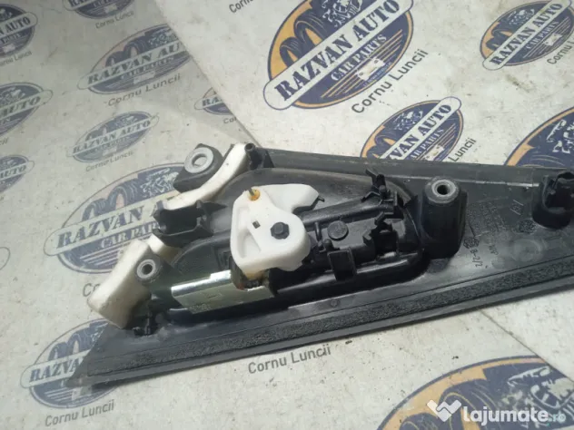 Maner exterior stanga spate Renault Clio 4 2015