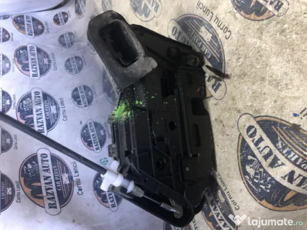 Broasca dreapta spate Skoda Fabia 3 2015