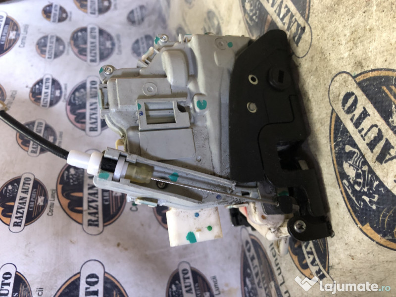 Broasca dreapta spate Audi Q5 2010