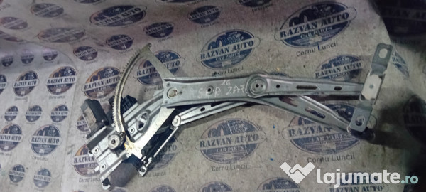 Macara geam dreapta spate Opel Zafira 2007