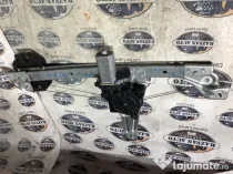 Macara geam dreapta fata Dacia Logan Mcv 2013