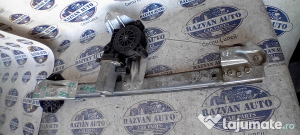 Macara geam stanga fata Dacia Logan 2013