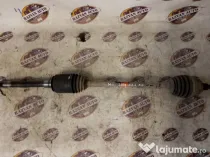 Planetara dreapta fata Mercedes ML 2.2 Motorina 2014