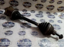 Planetara stanga fata Audi A4 B8 2.0 Motorina 2012