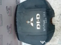 Capac motor Mitsubishi Outlander Motorina 2012