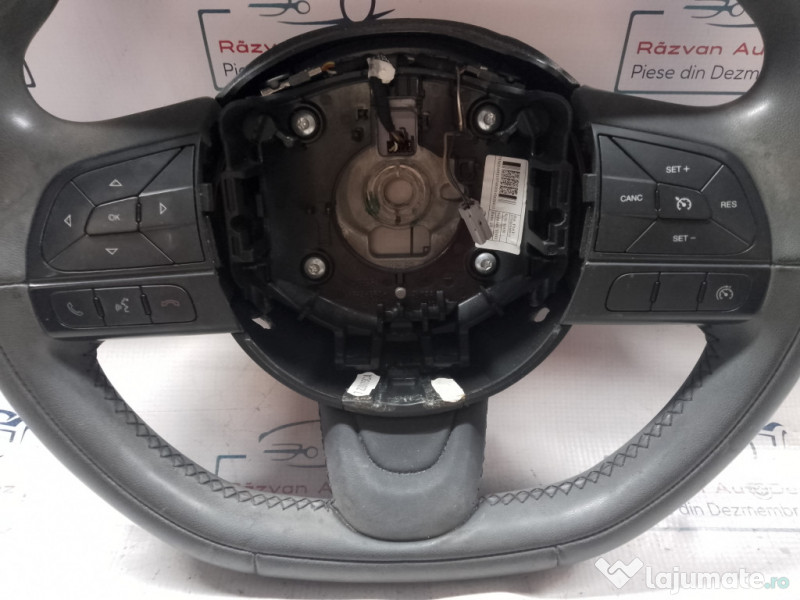Volan cu comenzi si padele Fiat 500X 2015