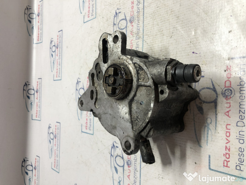 Pompa vacuum Audi A6 2011