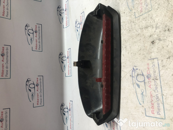 Stop central hayon Skoda Roomster 2010