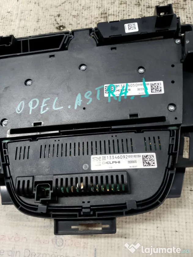 Panou butoane CD Player Opel Astra J 2009