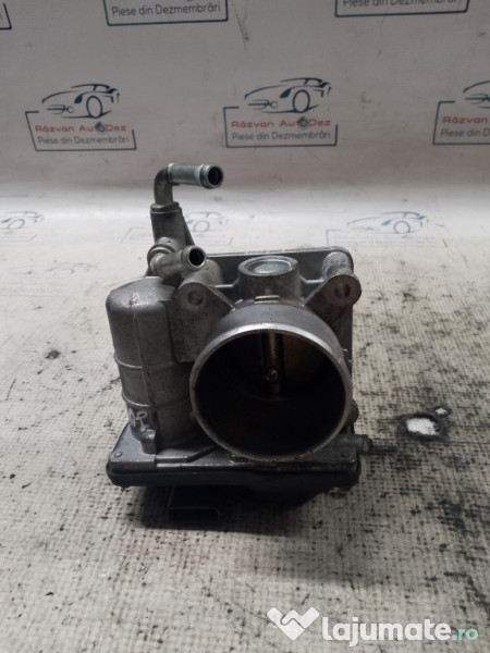 Clapeta acceleratie Nissan Juke 1.6 2011
