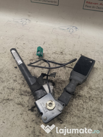 Teaca cu pretensioner dreapta Opel Corsa D 2007