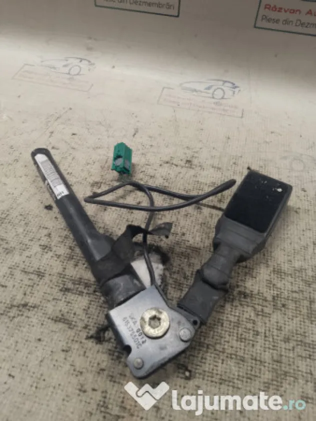Teaca cu pretensioner dreapta Opel Corsa D 2007