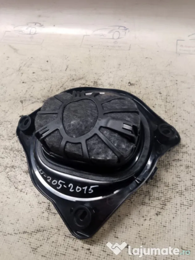Subwoofer Mercedes C Class W205 2015