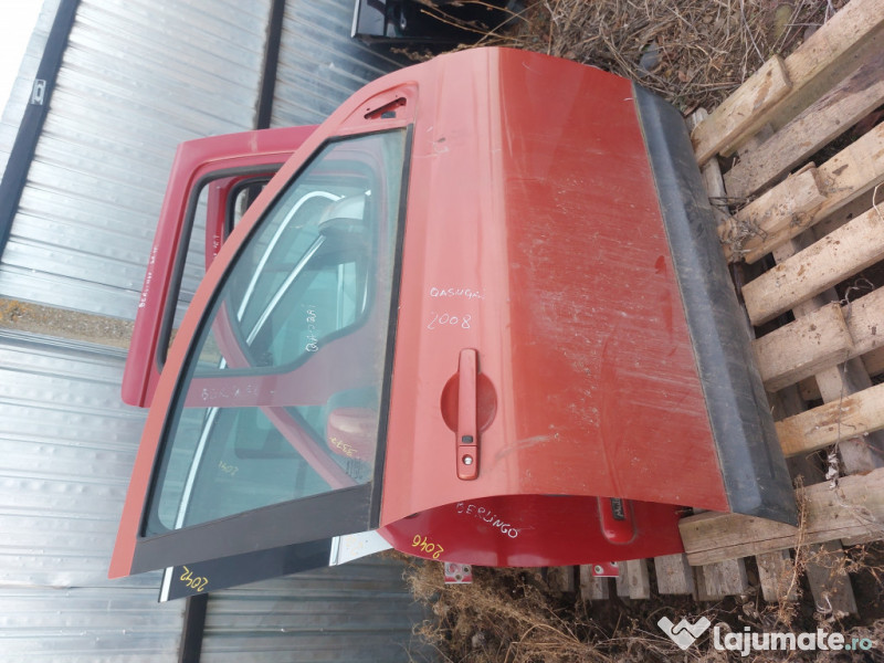 Usa dreapta fata Nissan Qashqai 2009
