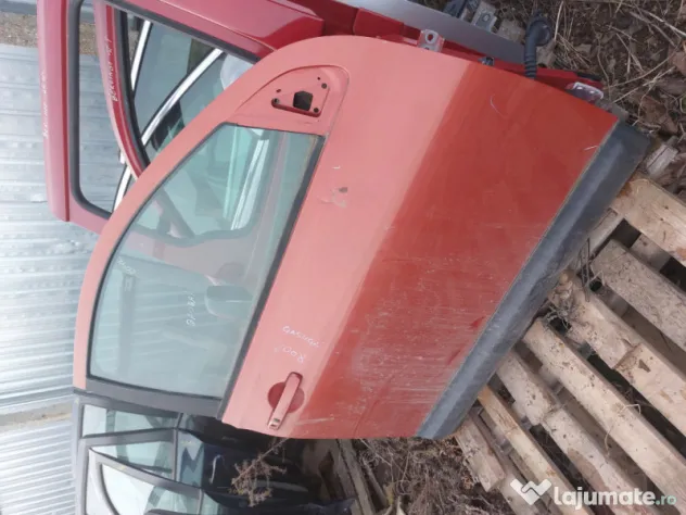 Usa dreapta fata Nissan Qashqai 2009