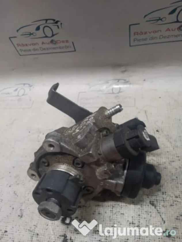 Pompa injectie Volkswagen Passat B7 2010