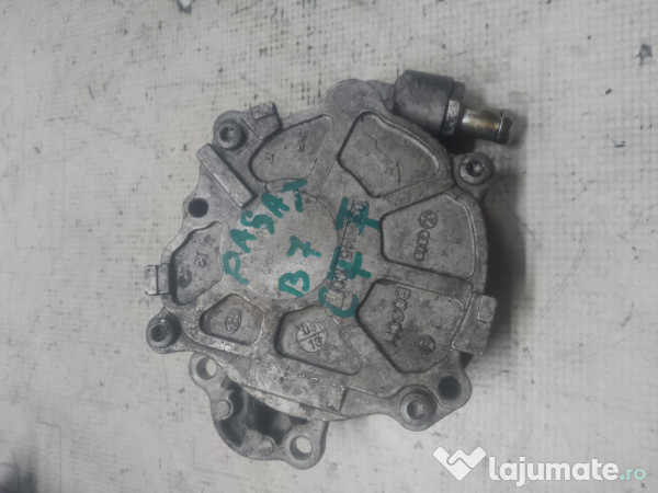 Pompa vacuum Volkswagen Passat B7 Motorina 2011
