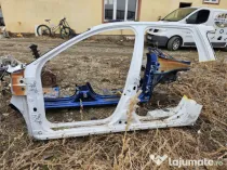 Prag stanga tabla Dacia Duster 2015