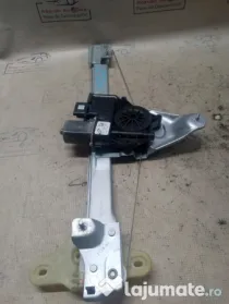 Macara geam dreapta fata Dacia Duster 2019