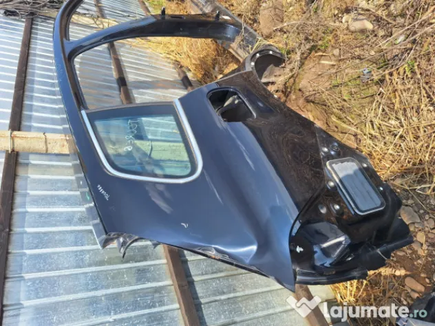 Aripa Dreapta Spate Volkswagen Touareg 2012