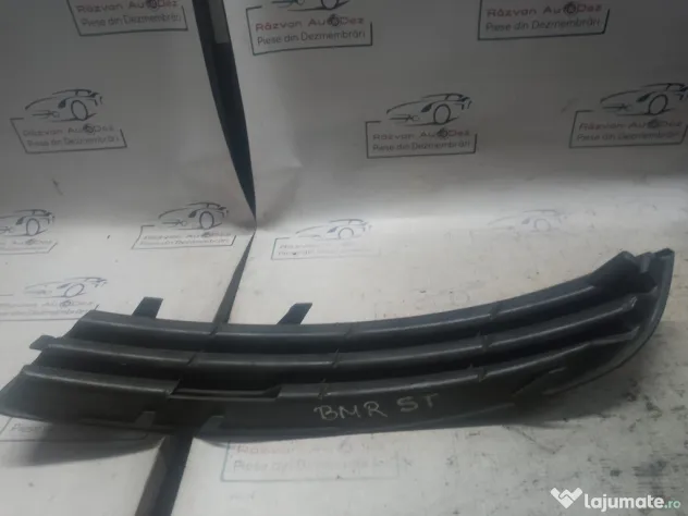 Grila proiector stanga Volkswagen Passat B6 2006