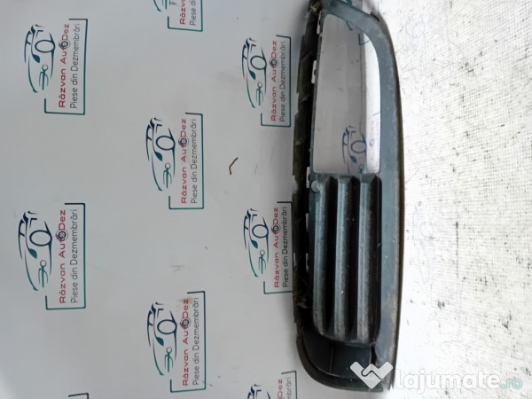 Grila proiector dreapta Volkswagen Golf 7 2012