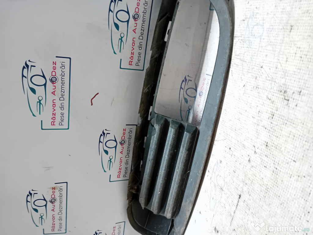 Grila proiector dreapta Volkswagen Golf 7 2012