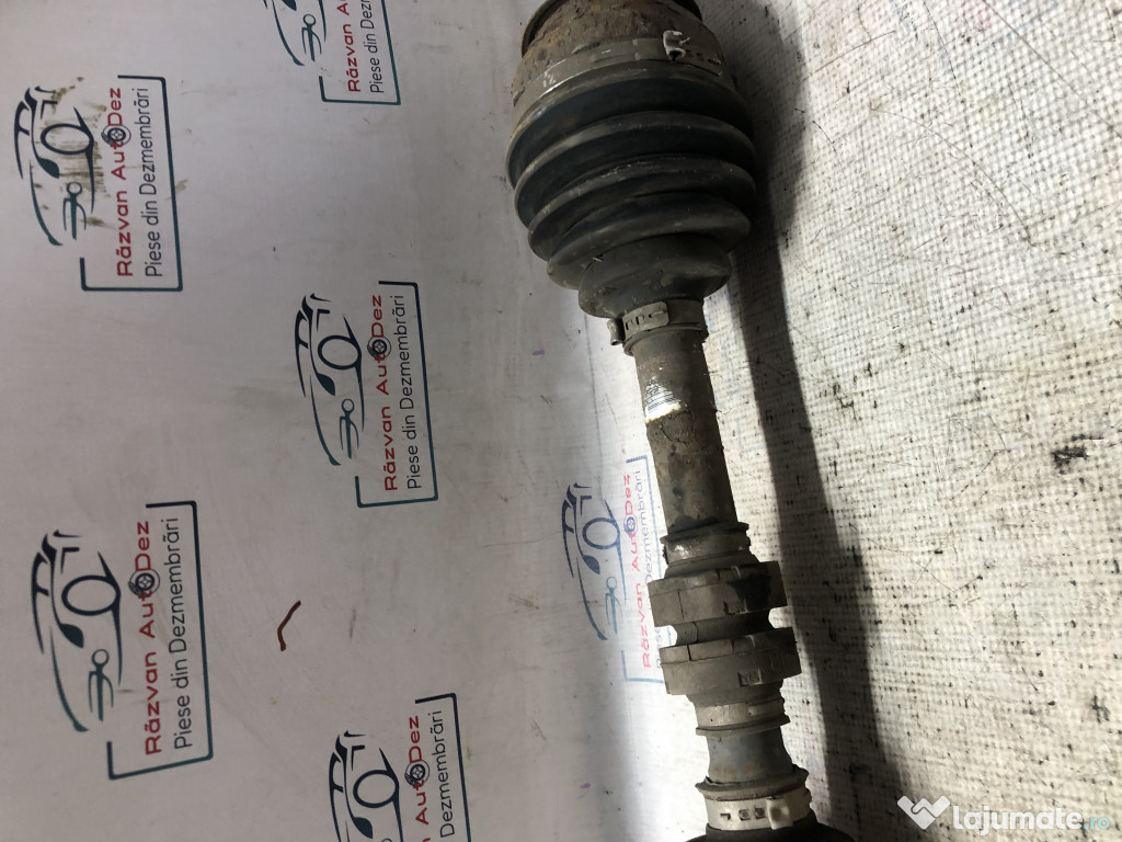 Planetara stanga fata Nissan Qashqai 1.6 Motorina 2016