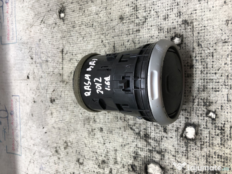 Grila ventilatie Nissan Qashqai 1.6 Motorina 2012