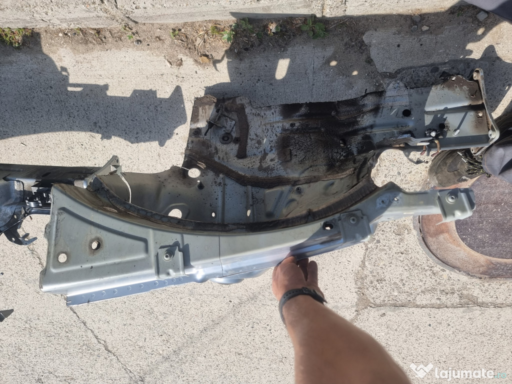 Lonjeron stanga Volkswagen Passat B8 Break 2015