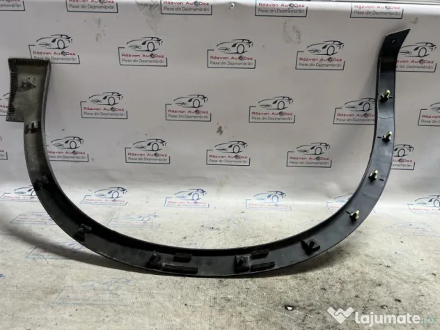 Bandou aripa dreapta fata Nissan Qashqai 2012