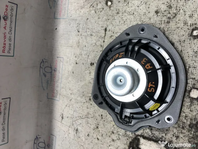 Boxa stanga spate Audi A3 8V Cabrio 2014