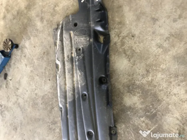 Scut lateral dreapta Ford Fiesta 2019
