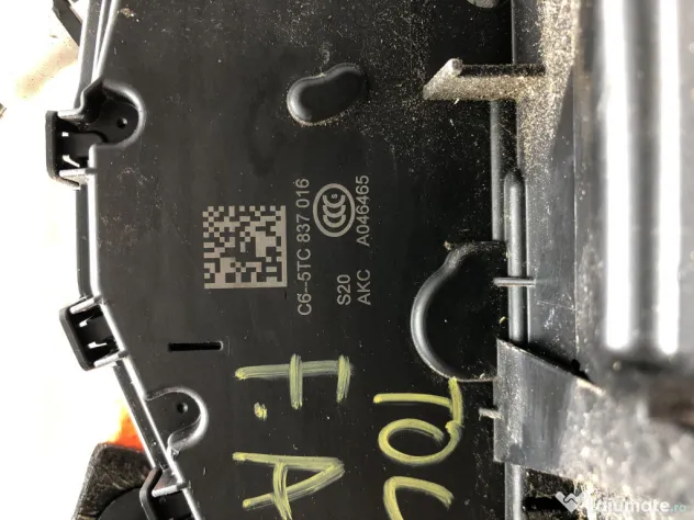 Broasca dreapta fata Seat Toledo 2014