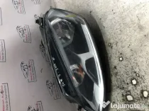 Far stanga Volkswagen Golf 7 2014
