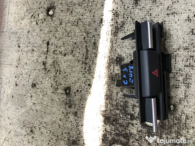 Buton avarie Mazda CX-3 2018