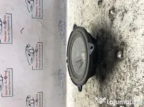 Boxa stanga spate Dacia Duster 2015