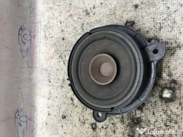 Boxa stanga spate Renault Megane 3 2017