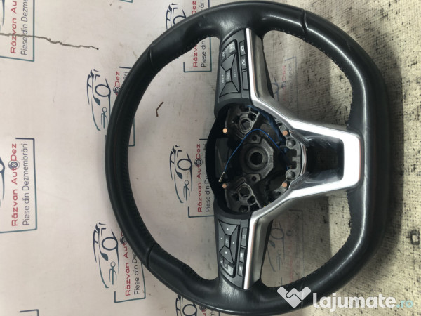 Volan cu comenzi Nissan Qashqai 2016