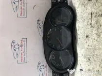Ceasuri Bord UK Dacia Duster 2014