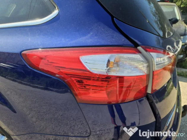 Stop stanga aripa Ford Focus 3 Break 2015