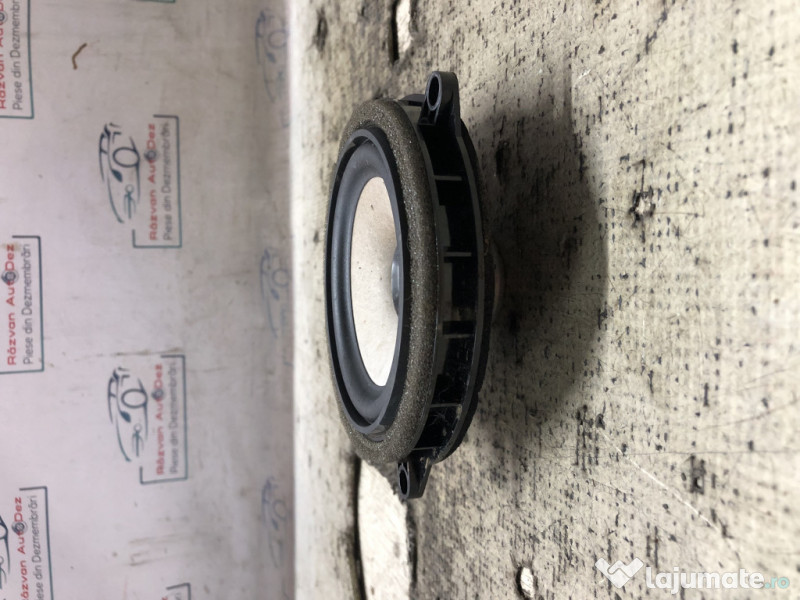 Boxa stanga spate BMW 320 F30 2012