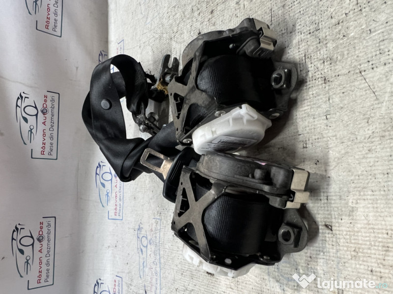 Set centuri spate stanga-dreapta Audi Q3 2015