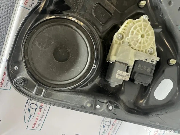 Macara geam stanga spate Volkswagen Passat B7 2011