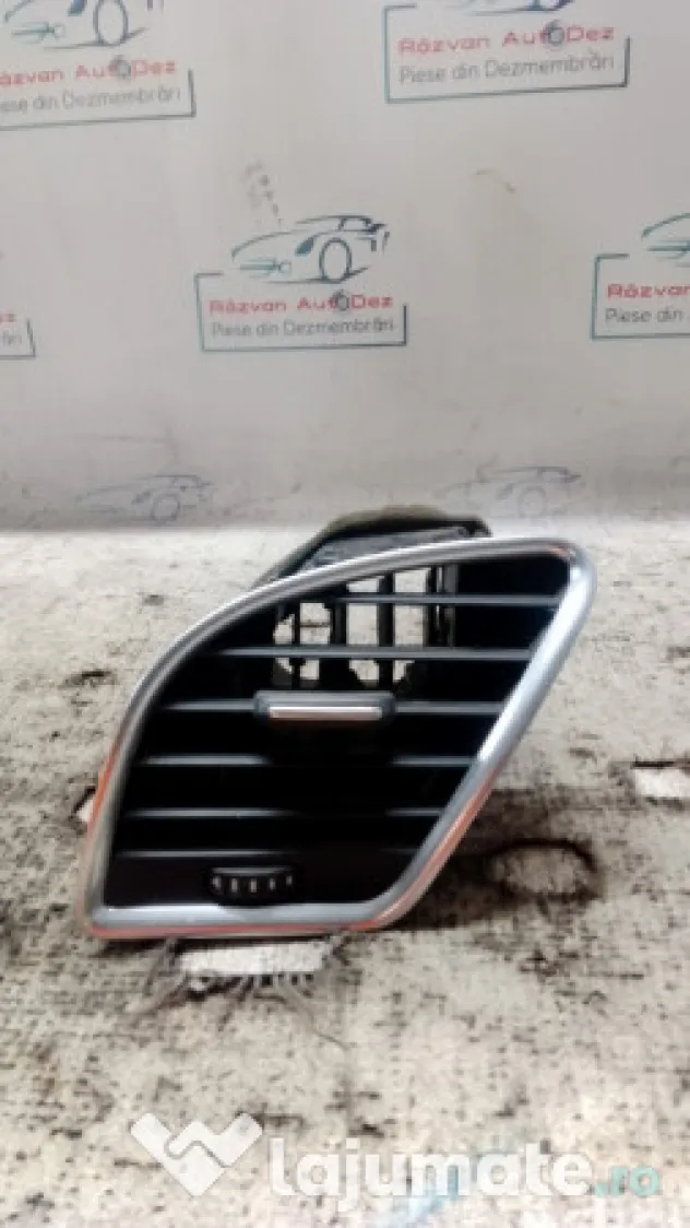 Grila ventilatie Audi A4 B8 2010