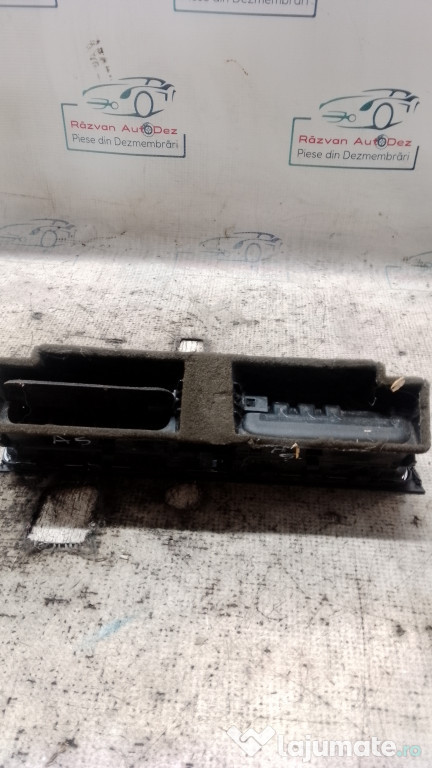 Grila ventilatie centrala Audi A5 2010