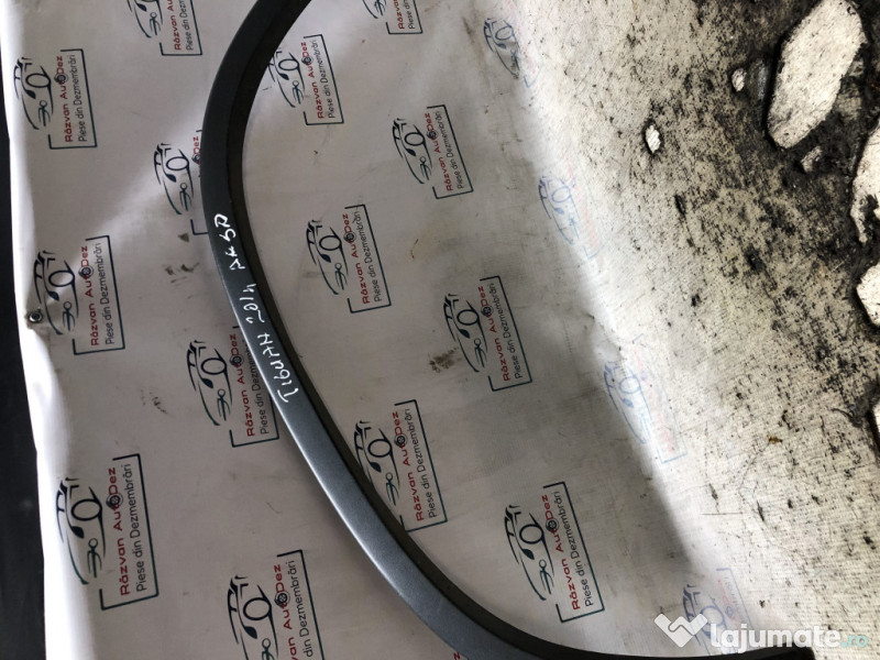 Bandou aripa dreapta spate Volkswagen Tiguan 2014